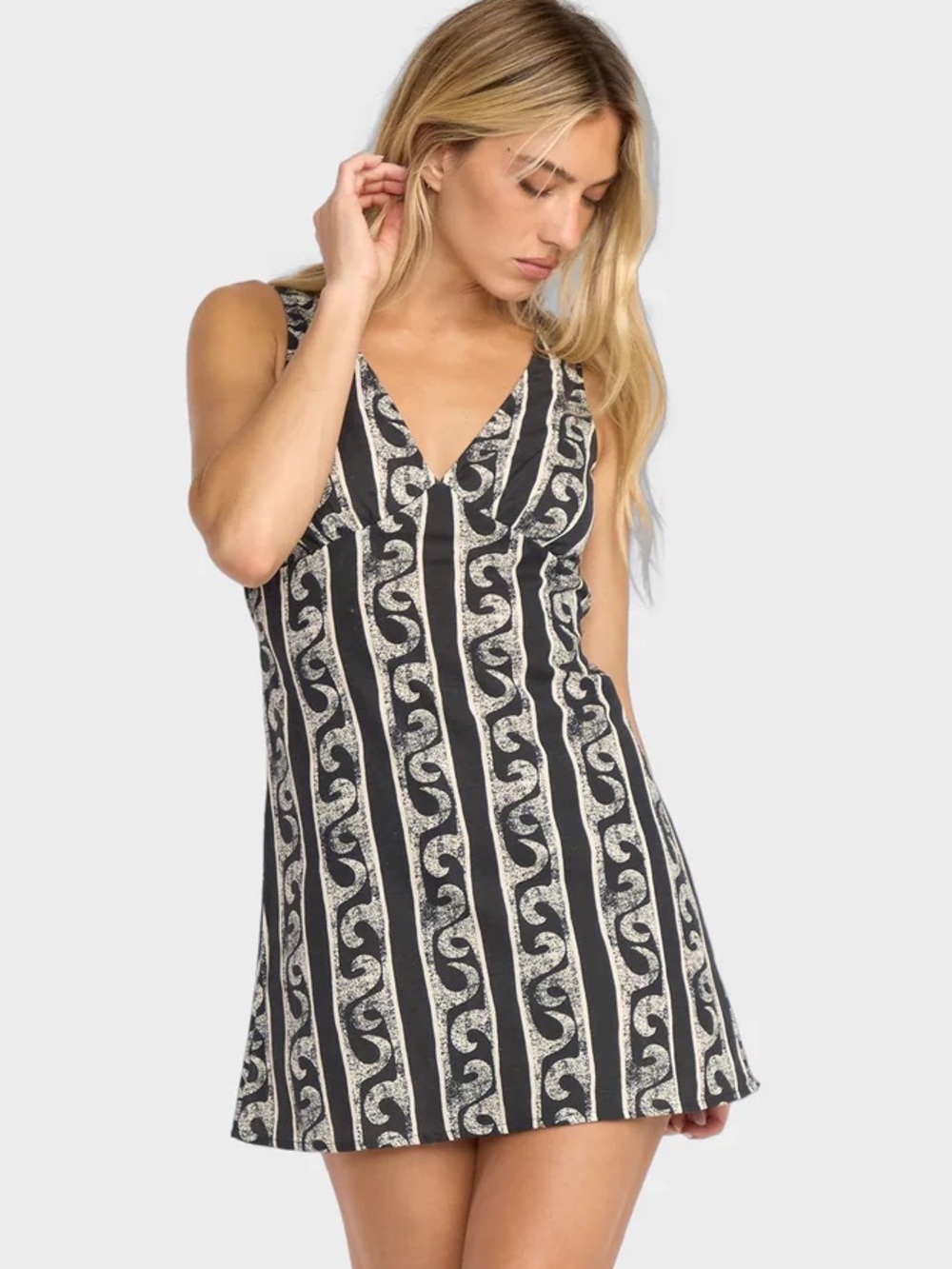 🔥🔥BILLABONG - MORNING SWELL MINI PRINTED DRESS🔥🔥